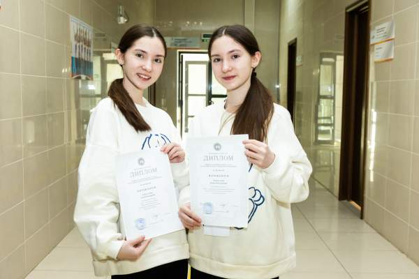 Заключительный этап республиканской и региональный этап  всероссийской олимпиад школьников по литературе